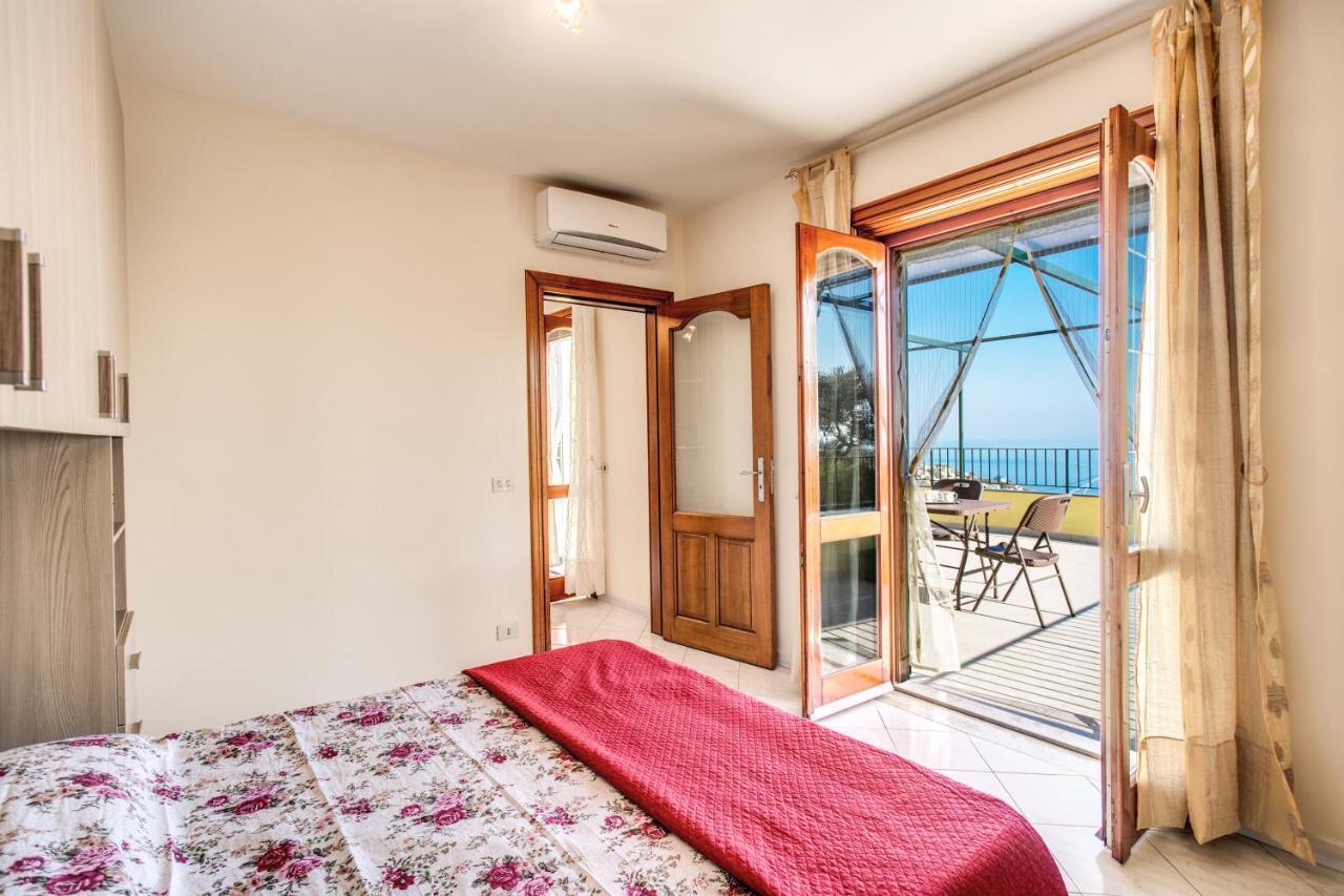 Magdalene'S House - Sea View Terrace Apartment Massa Lubrense Exterior foto