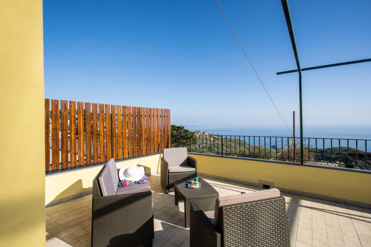 Magdalene'S House - Sea View Terrace Apartment Massa Lubrense Exterior foto